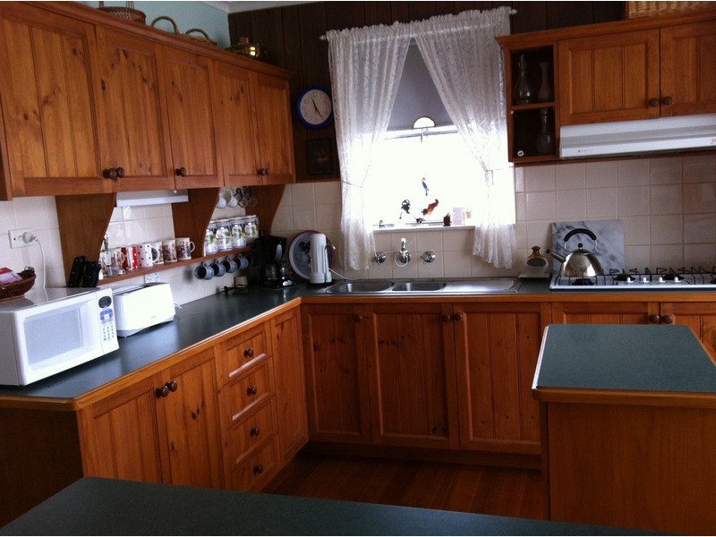 13 Porter Street, Morwell VIC 3840