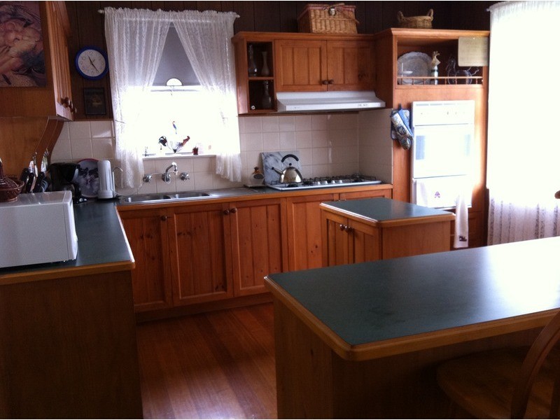 13 Porter Street, Morwell VIC 3840