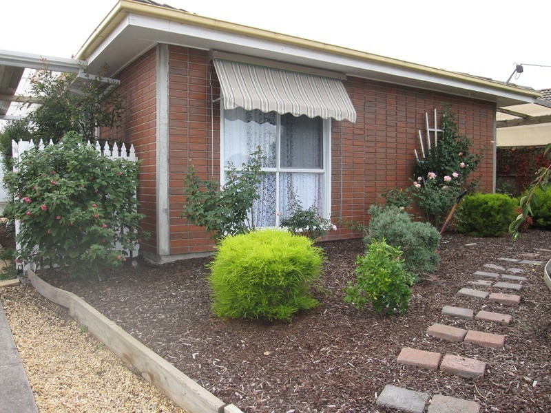 65 Maple Crescent, Churchill VIC 3842