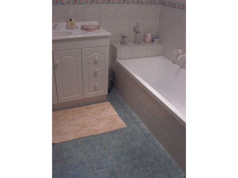 11 The Avenue, Morwell VIC 3840