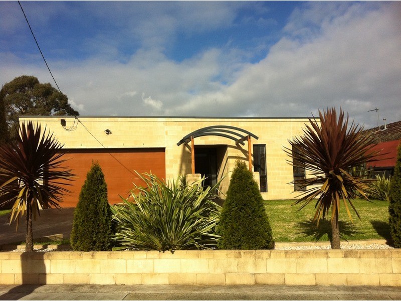 81 The Avenue, Morwell VIC 3840