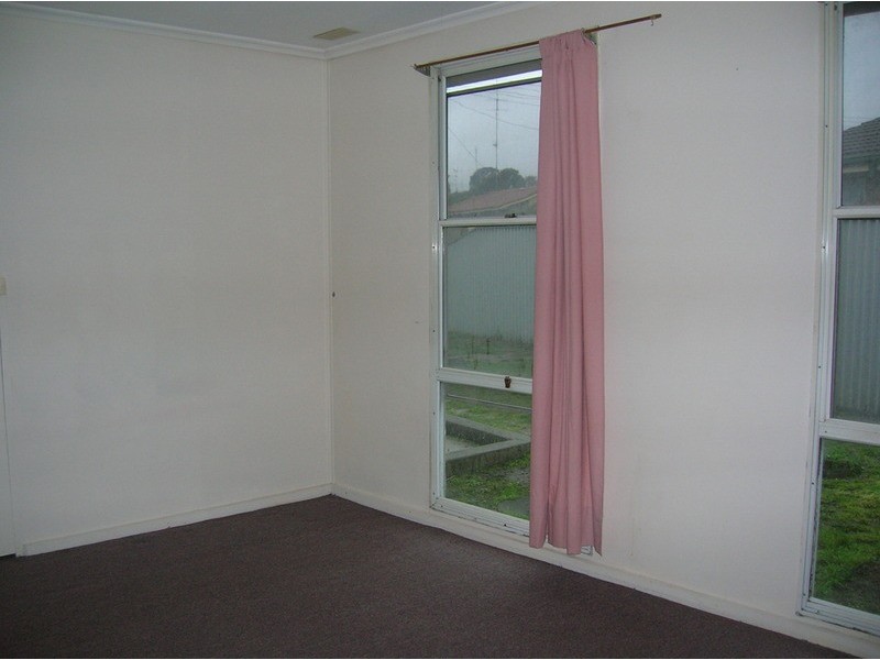 44 Maple Crescent, Churchill VIC 3842