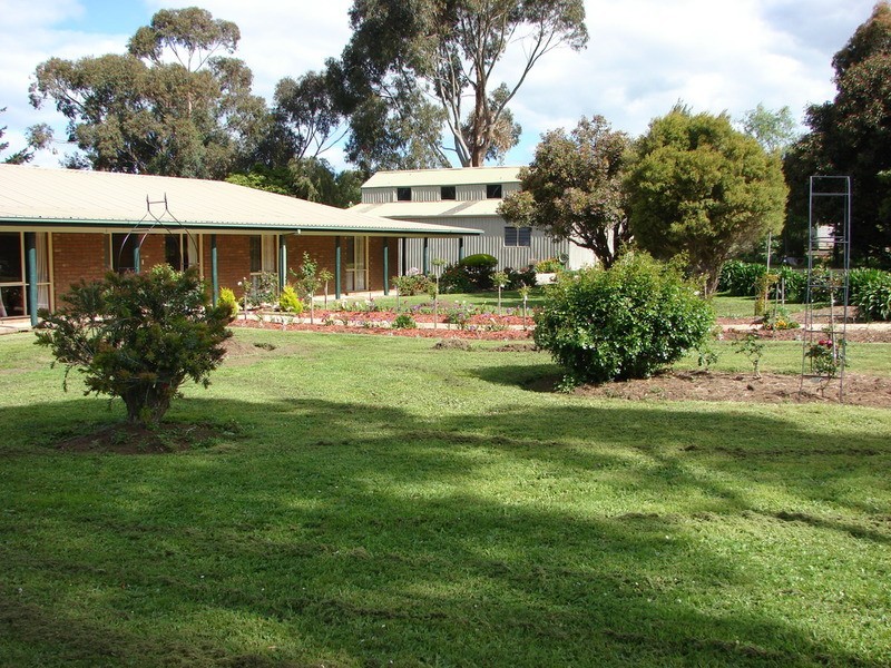 896 Berrys Creek Road, Mirboo North VIC 3871