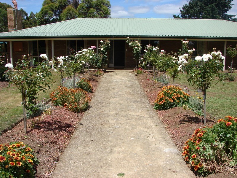 896 Berrys Creek Road, Mirboo North VIC 3871