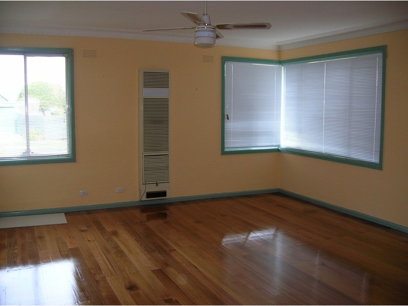 49 Gillies Crescent, Morwell VIC 3840