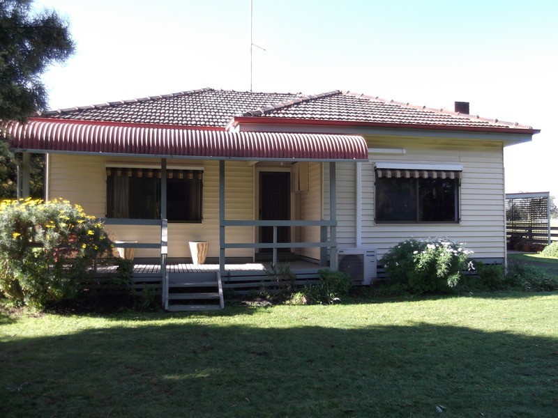 20 Ambrose Road, Hazelwood North VIC 3840