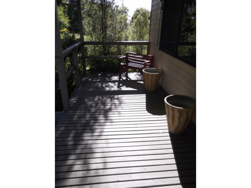 20 Ambrose Road, Hazelwood North VIC 3840