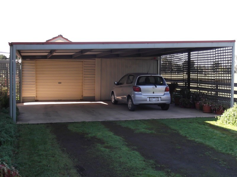 20 Ambrose Road, Hazelwood North VIC 3840