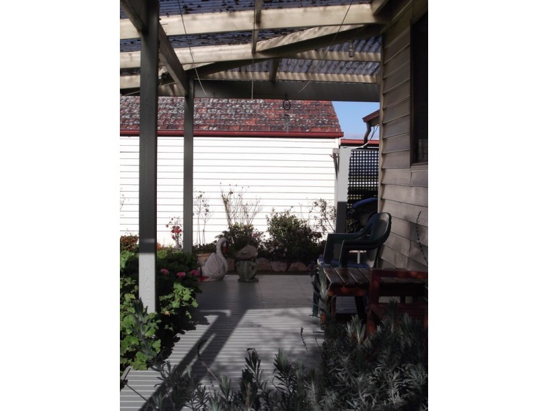 20 Ambrose Road, Hazelwood North VIC 3840