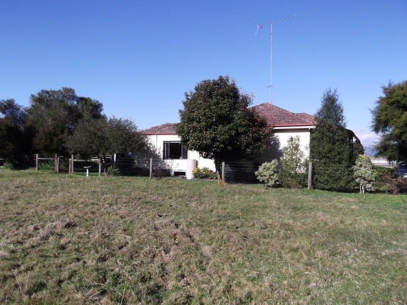 20 Ambrose Road, Hazelwood North VIC 3840