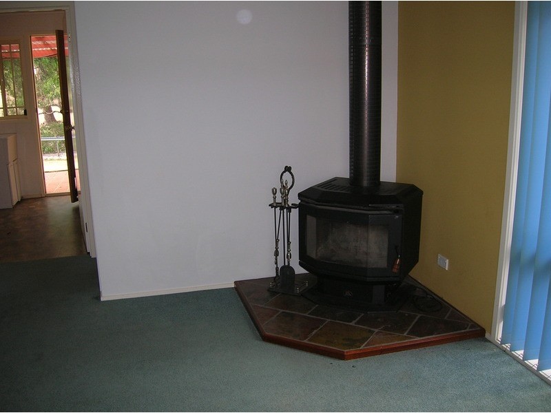 20 Warren Terrace, Hazelwood North VIC 3840