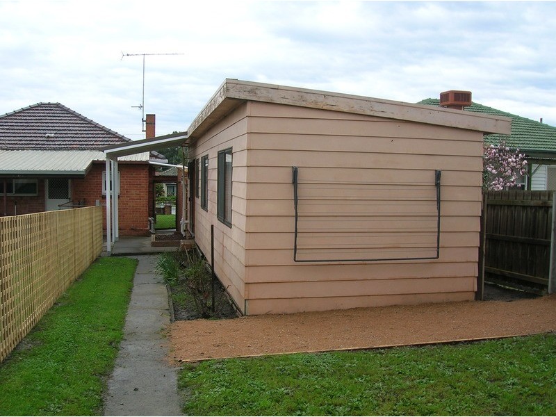 1/105 Elgin Street, Morwell VIC 3840