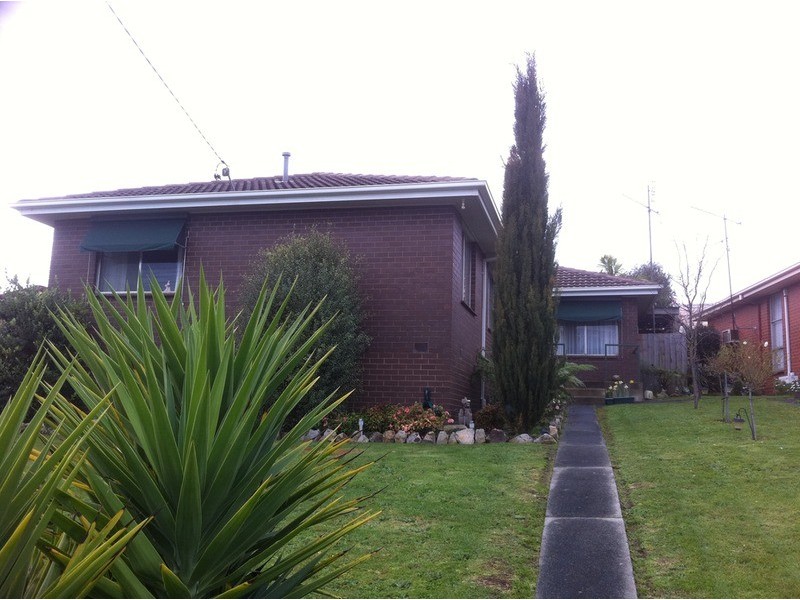 10 Blackwood Crescent, Churchill VIC 3842