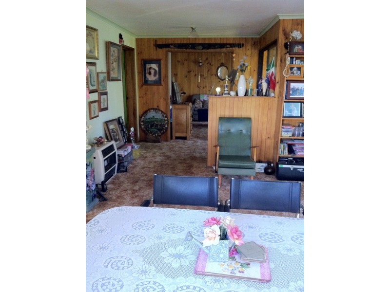 235 Banks Road, Gormandale VIC 3873