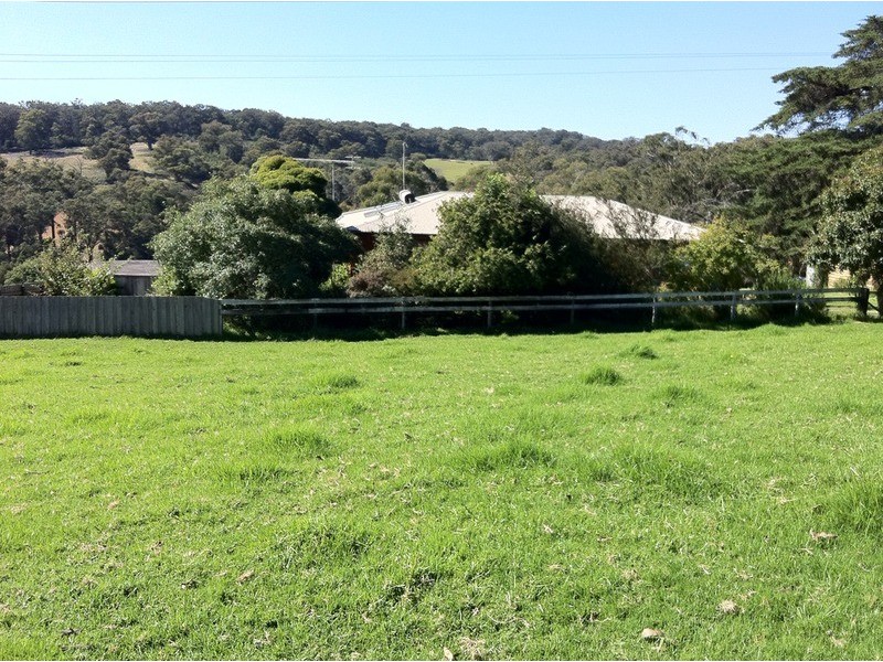 235 Banks Road, Gormandale VIC 3873