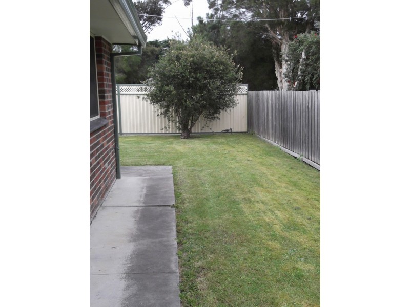 1/42 Collins  Street, Traralgon VIC 3844