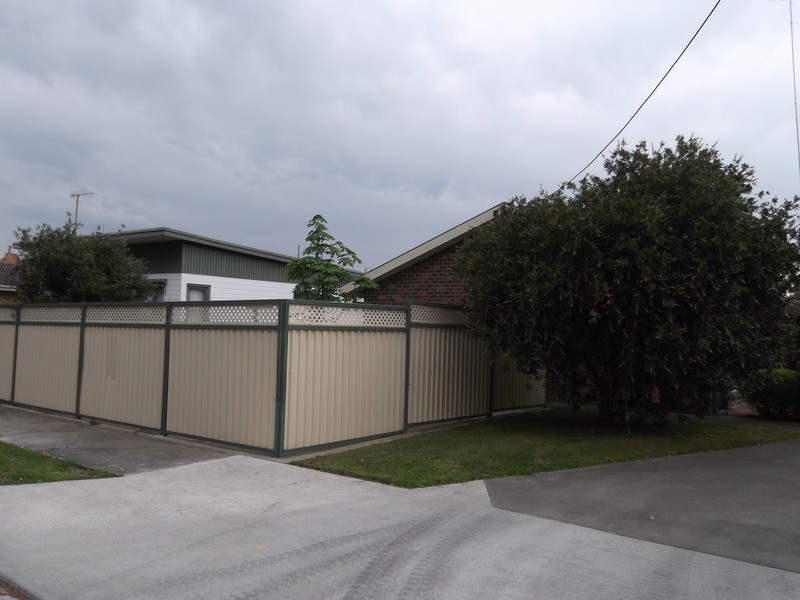 1/42 Collins  Street, Traralgon VIC 3844