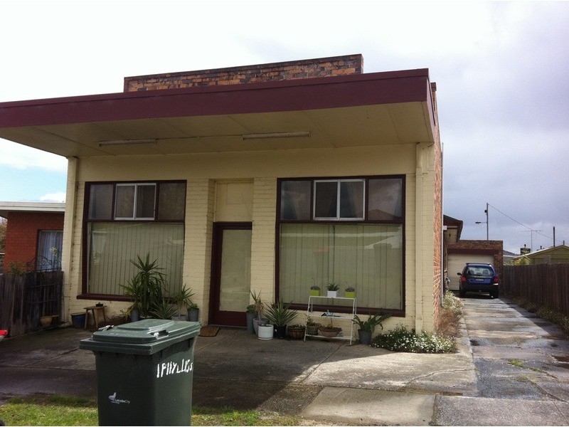 1 & 1A/1 Phyllis St,, Morwell VIC 3840