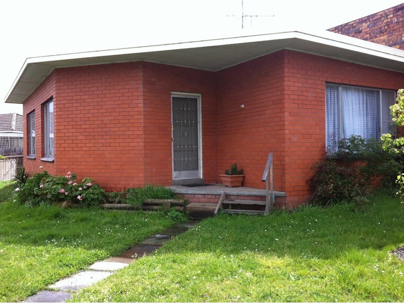1 & 1A/1 Phyllis St,, Morwell VIC 3840