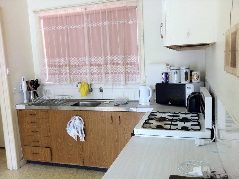1 & 1A/1 Phyllis St,, Morwell VIC 3840