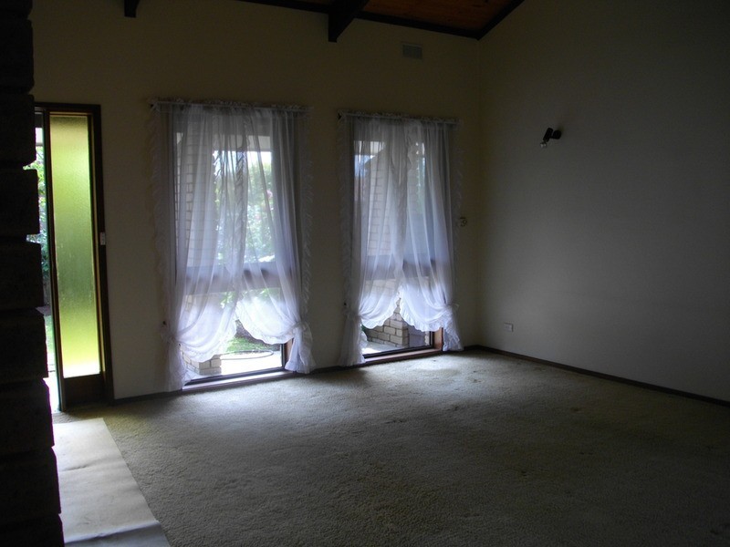 21 The Avenue, Morwell VIC 3840