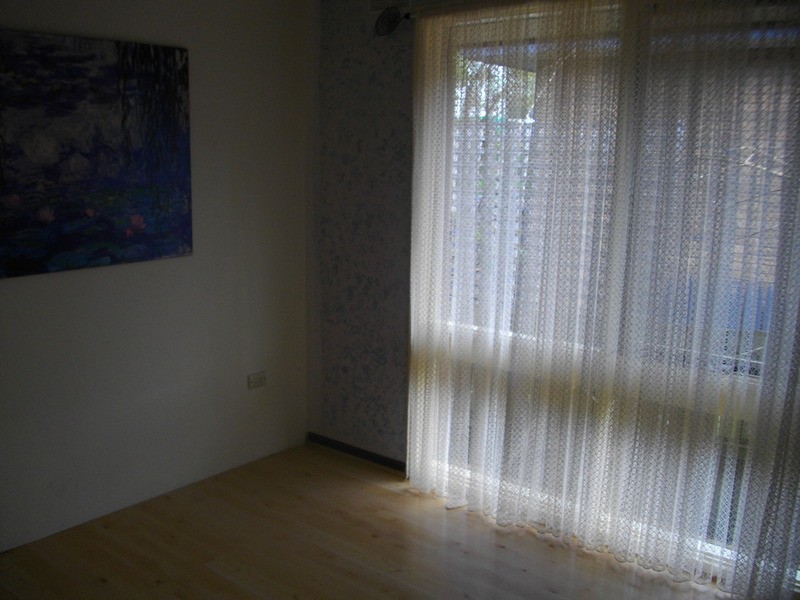 12 Bath Road, Mirboo North VIC 3871