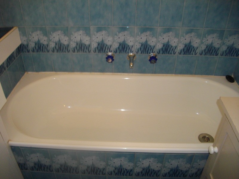 12 Bath Road, Mirboo North VIC 3871