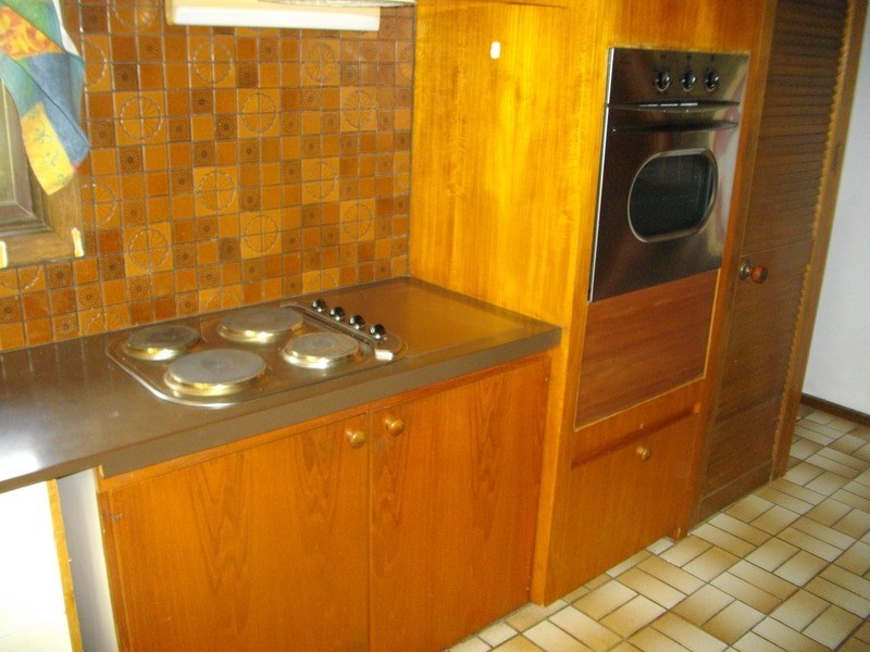 12 Bath Road, Mirboo North VIC 3871