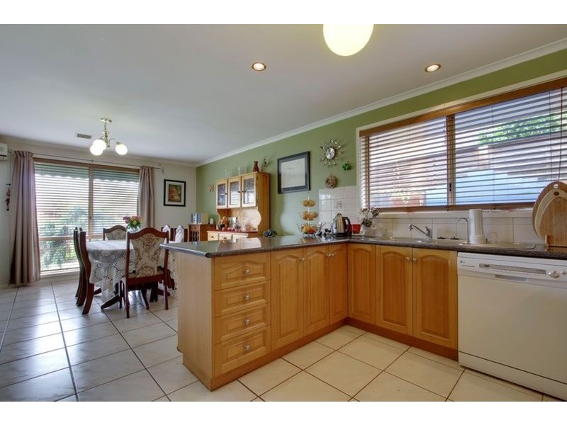 10 Wingan  Way, Morwell VIC 3840