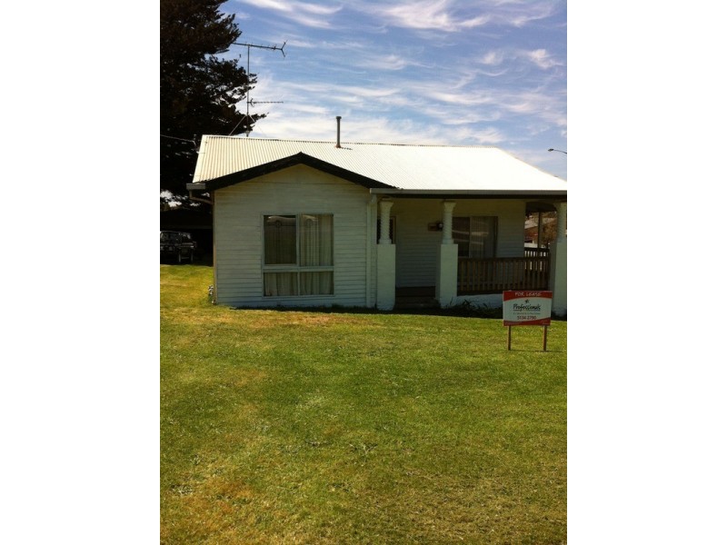 176 Princess Drive, Newborough VIC 3825