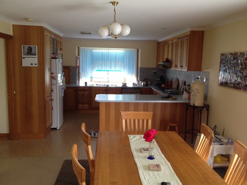 30 Bellarine Circuit, Morwell VIC 3840