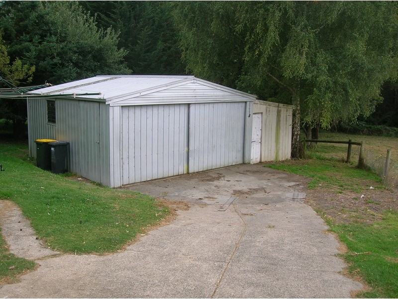 55 Baromi Road, Mirboo North VIC 3871