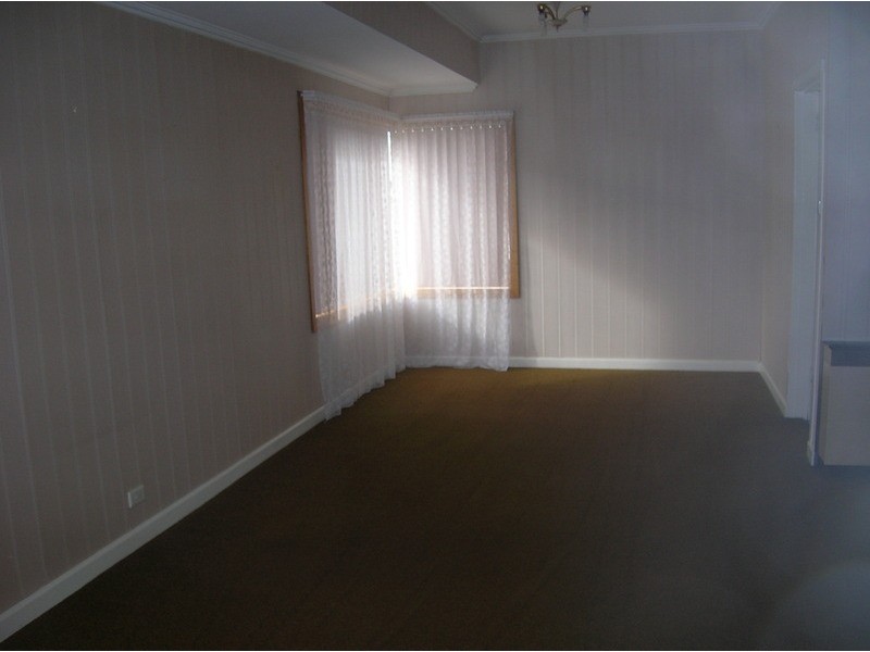 28 Hopetoun Avenue, Morwell VIC 3840