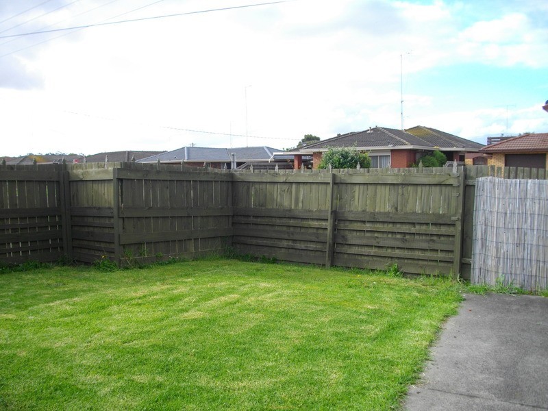 2/29 Airliebank Road, Morwell VIC 3840