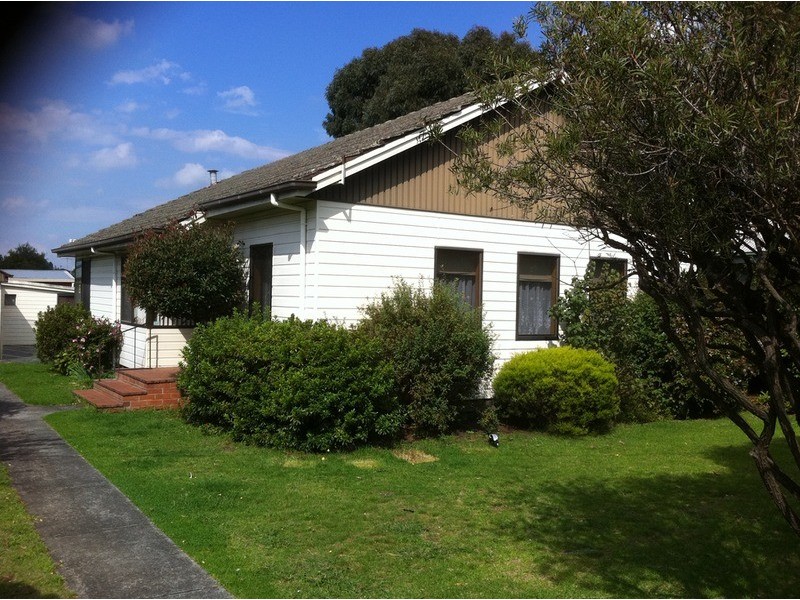28 Hopetoun Avenue, Morwell VIC 3840