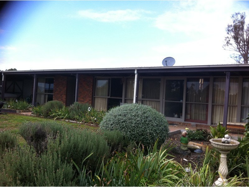 145  McIntoshs  Road, Boolarra VIC 3870