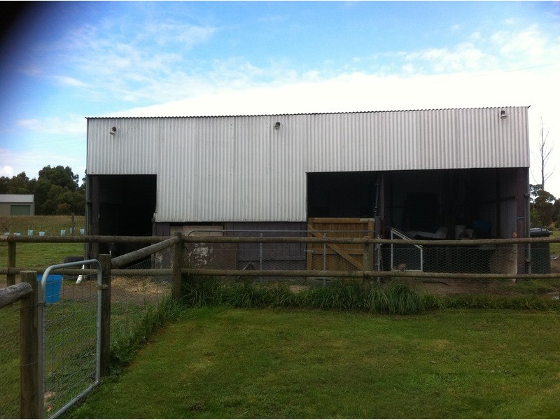 145  McIntoshs  Road, Boolarra VIC 3870