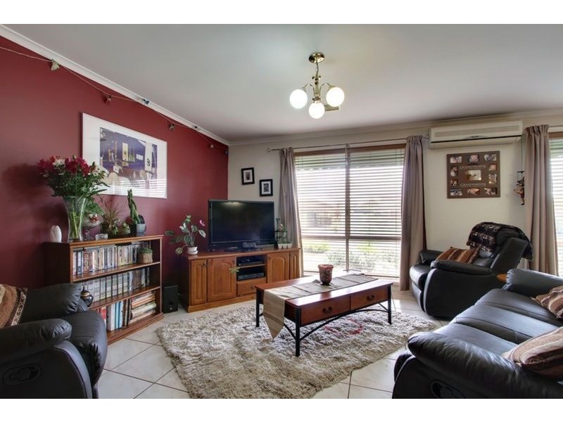 10 Wingan  Way, Morwell VIC 3840