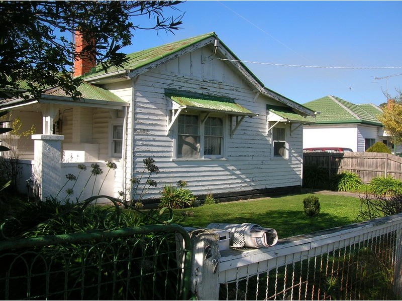 27 Hazelwood Road, Morwell VIC 3840