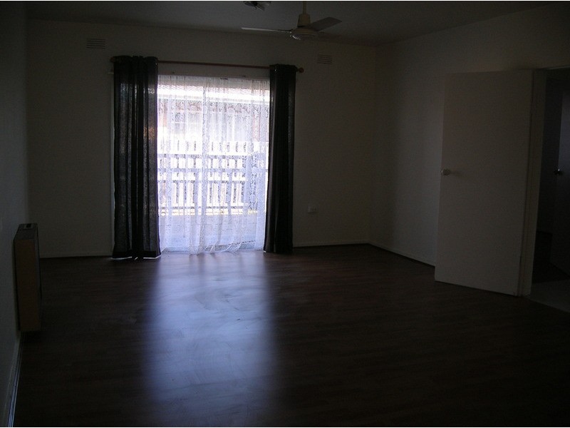 2/153 Buckley Street, Morwell VIC 3840