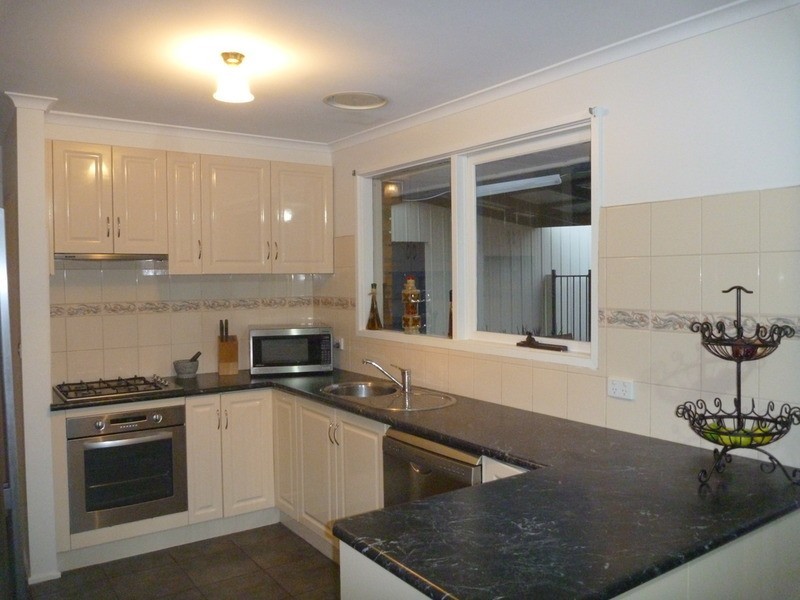 61 McDonlad  Way, Churchill VIC 3842