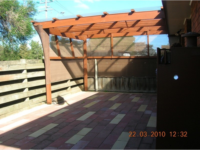 8 Strath Place, Morwell VIC 3840