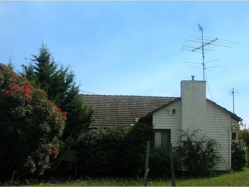 15 Quigley Street, Morwell VIC 3840