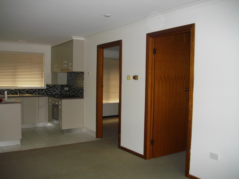 1/18 Collins Street, Traralgon VIC 3844