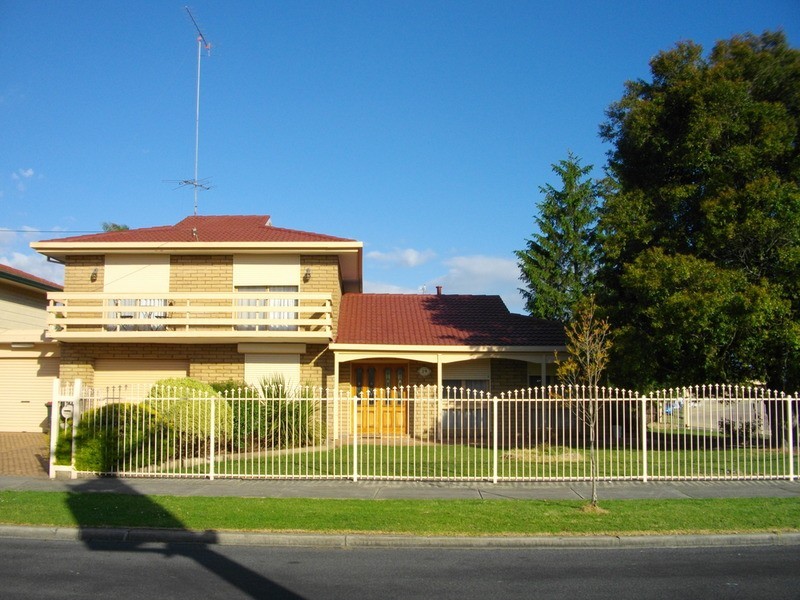 29  Wattletree  Crescent, Morwell VIC 3840