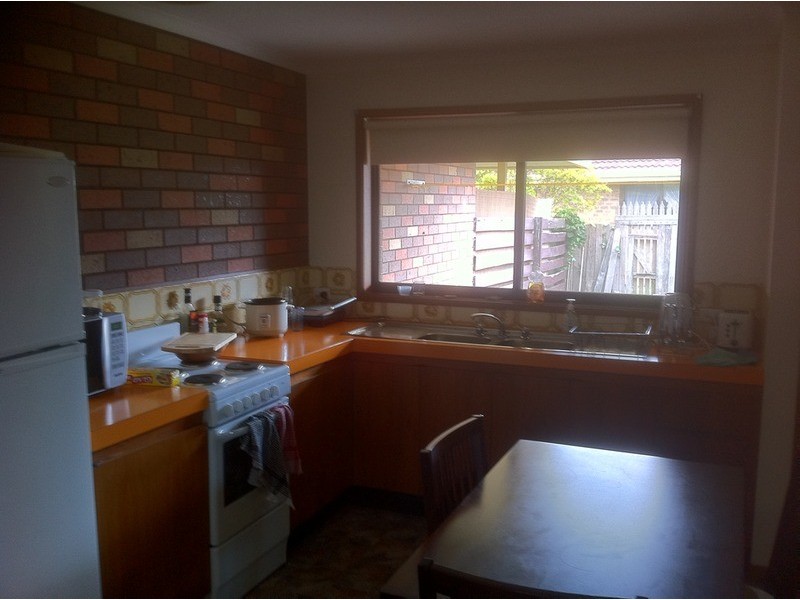 2/43 Waratah Drive, Morwell VIC 3840