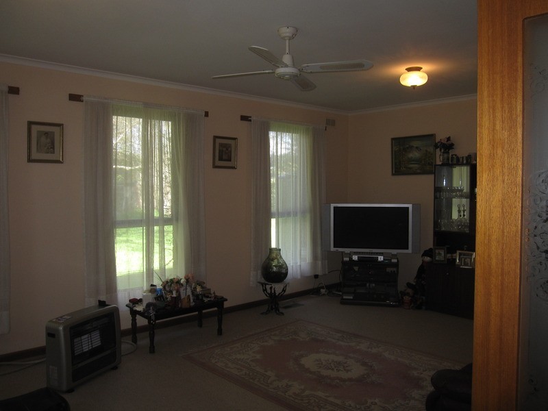 5 Withams  Road, Yinnar VIC 3869
