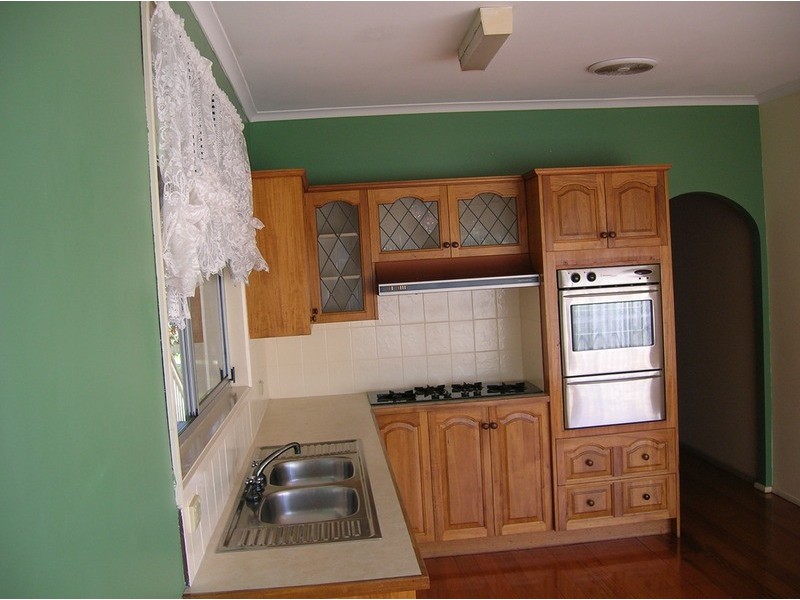 4 Connan Court, Morwell VIC 3840