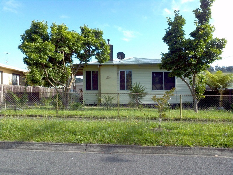 12 Gooding Street, Yallourn North VIC 3825