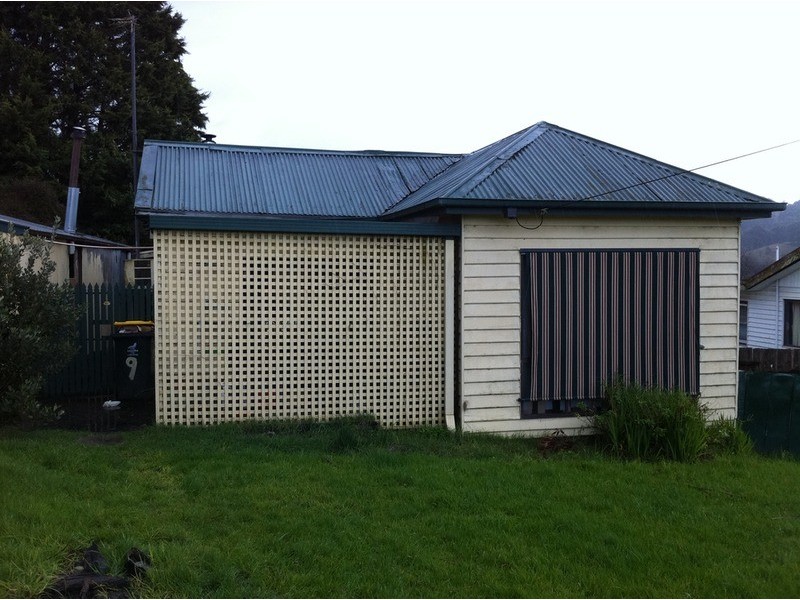 9 Roxburg Road, Yallourn North VIC 3825